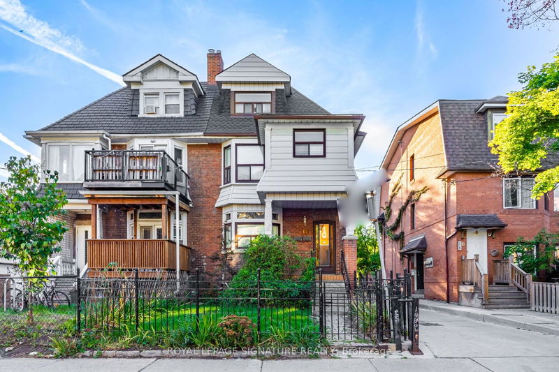 home for lease on 2-14 Howland Avenue