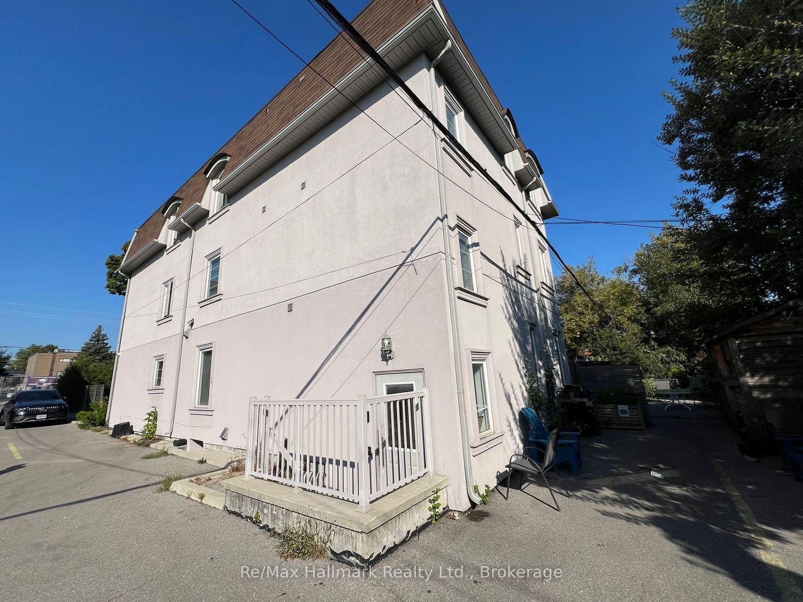 Investment for sale at 1723 Dufferin Street, Toronto, Oakwood Village, M6E 3N9 - MLS: C9461900