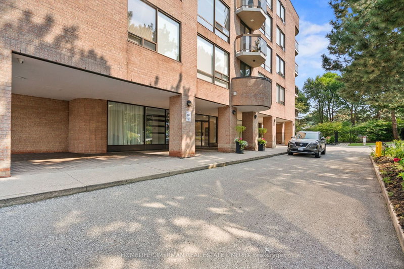 204 - 96 Fifeshire Rd, Toronto, M2L 2X9 | Image 2