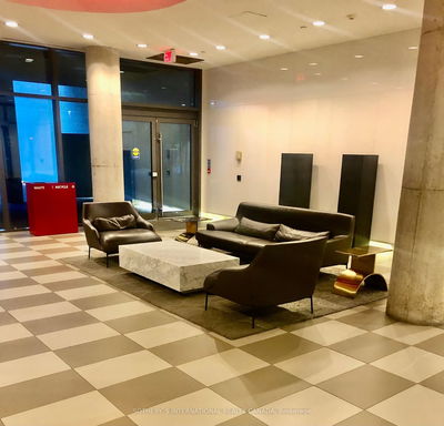 Unit 338 — 461 Adelaide St, Toronto - Waterfront Communities C1 image-0-4