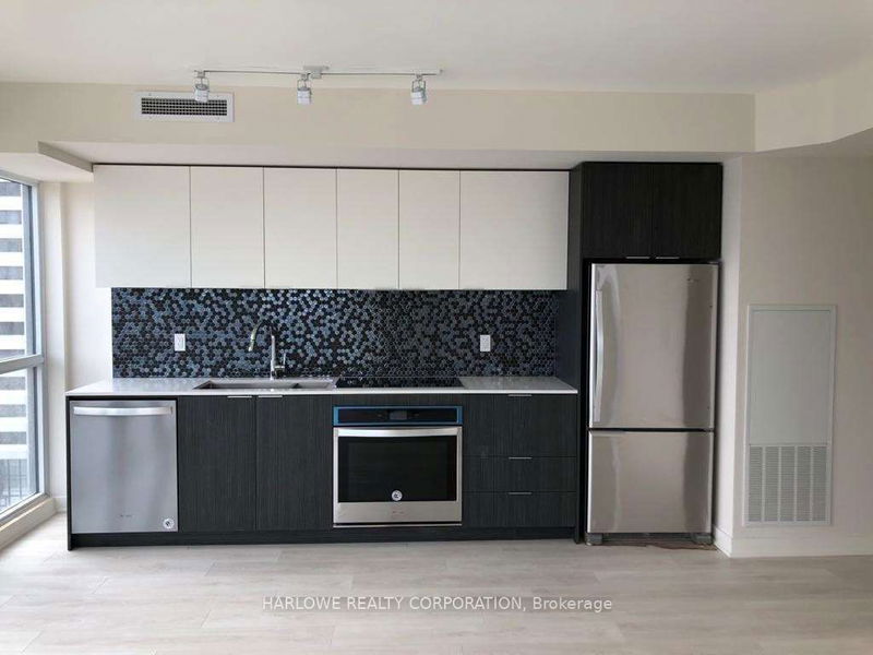 home for lease on 1107-2 Sonic Way