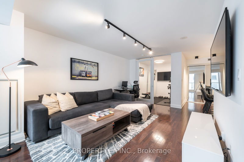 Unit 313 — 1 Bedford Rd, Toronto - Annex image-0-0