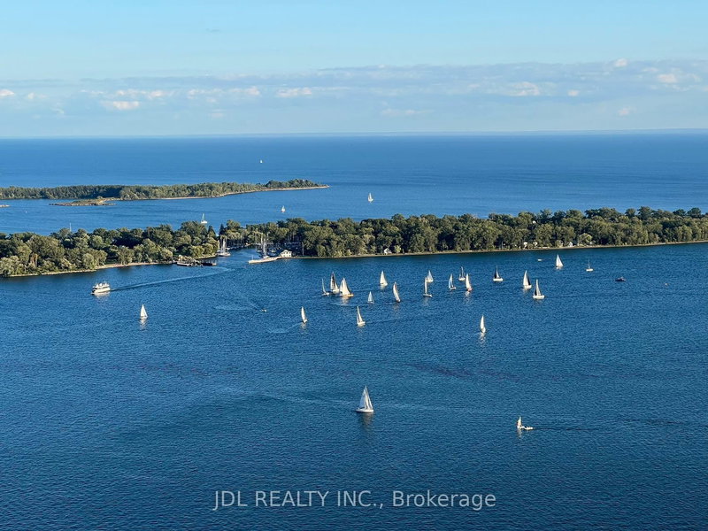 5811 - 55 Cooper St, Toronto, M5E 0G1 | Image 2