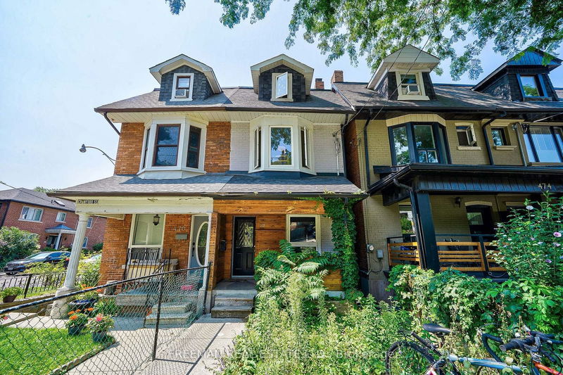 home for sale on 472 Crawford Street