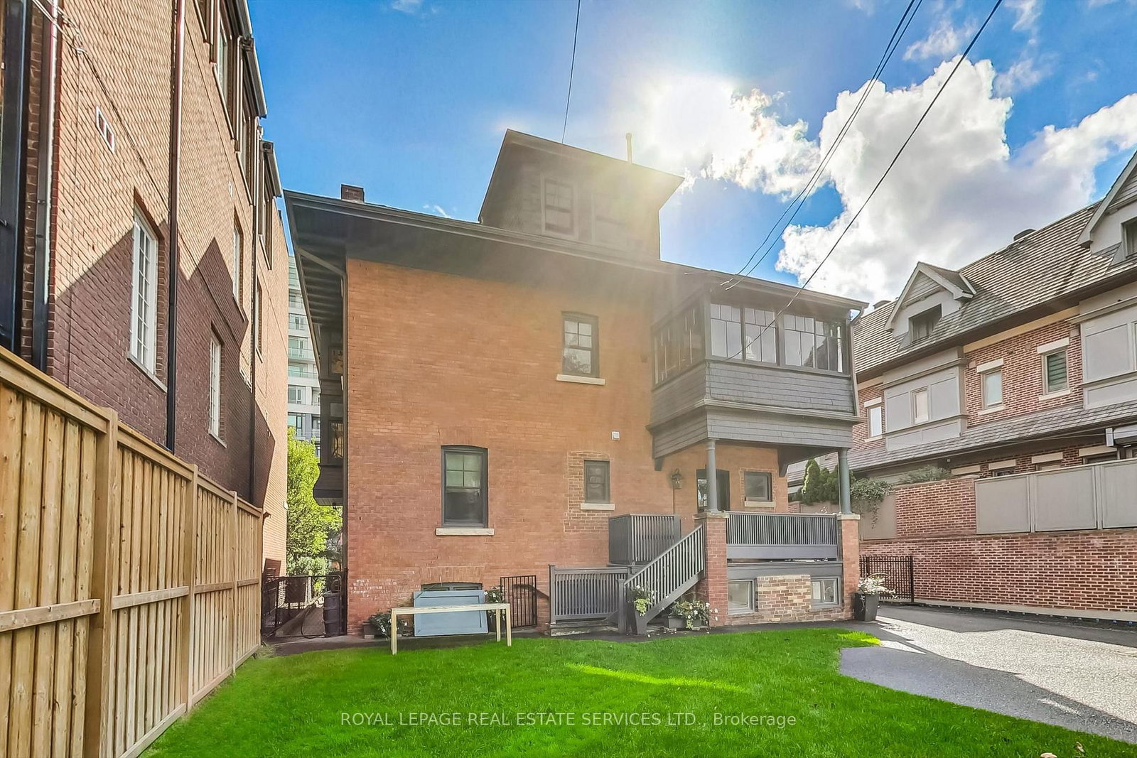 Listing Image 6