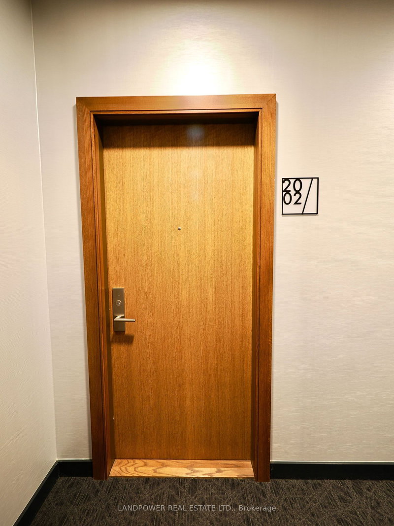 Room1