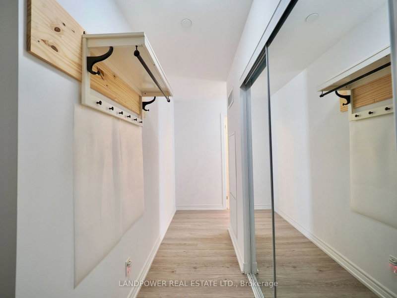 Room2