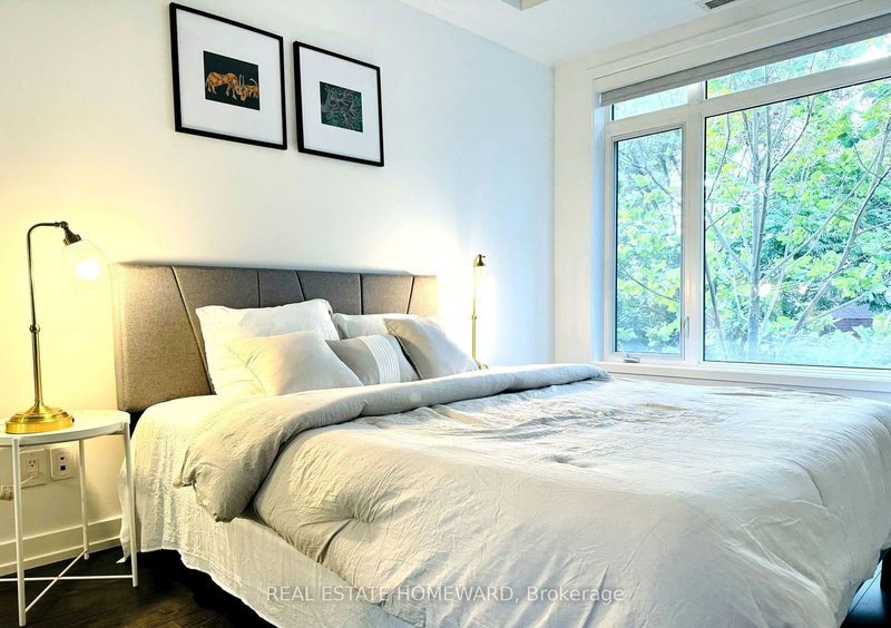 17 St. Bartholomew St, Toronto, M5A 0A3 | Image 3