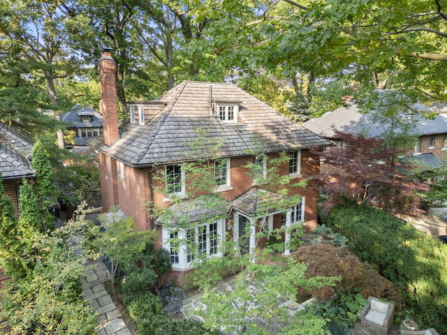 42 Old Bridle Path