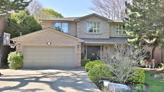 home for lease on 107 Mossgrove Trail