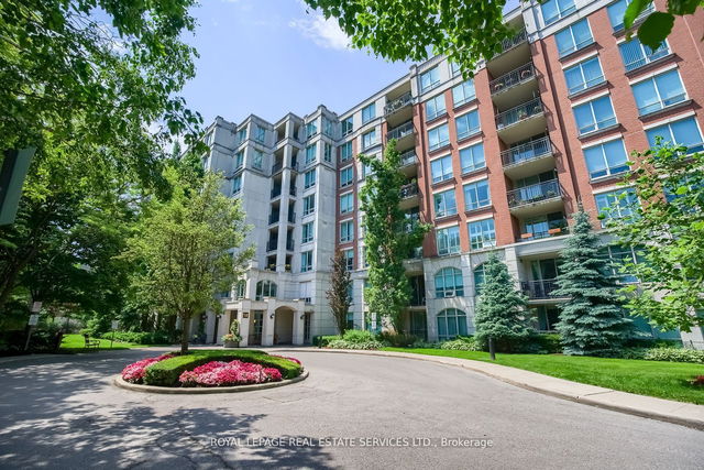 811 - 18 William Carson Crescent