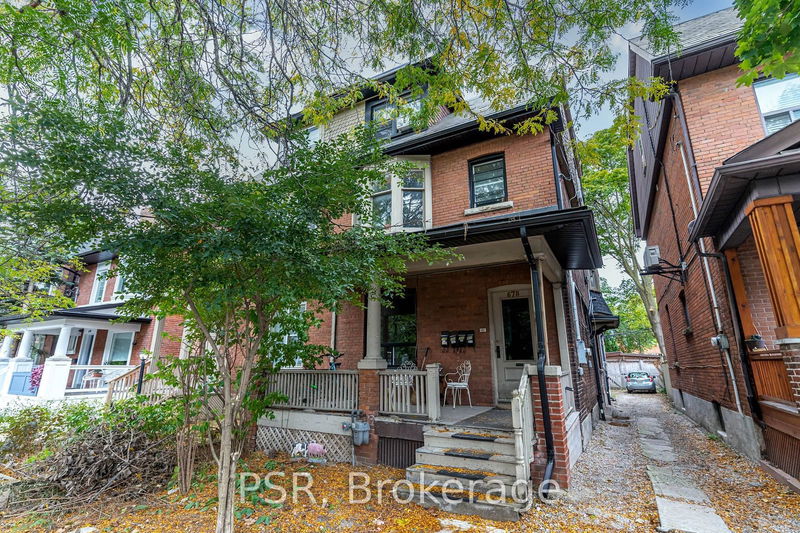 home for lease on 200-678 Huron Street