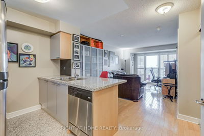 Unit 1109 — 18 Harrison Garden Blvd, Toronto - Willowdale East image-0-2