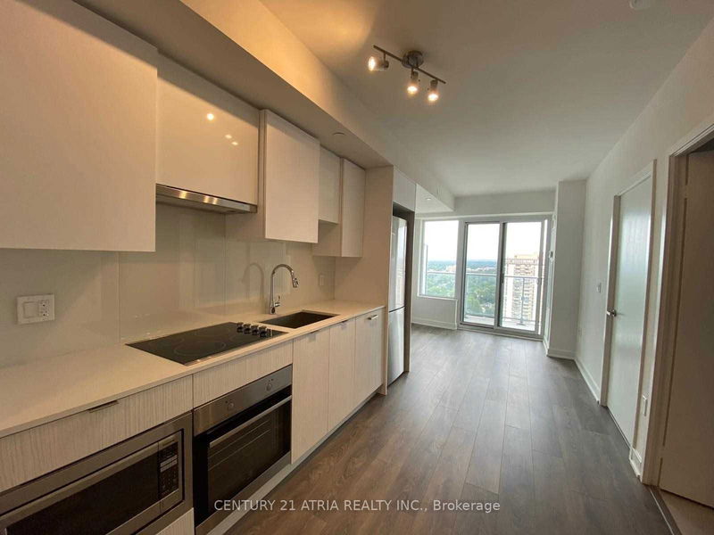 home for lease on 2812-99 Broadway Avenue