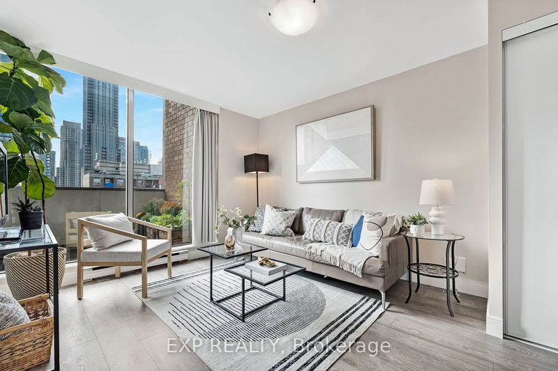 home for sale on 1106-914 Yonge Street