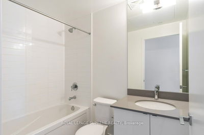 Unit 1909 — 49 East Liberty St, Toronto - Niagara image-0-2