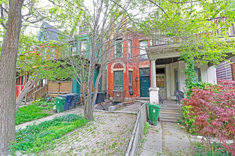 home for lease on 3-279 Palmerston Avenue