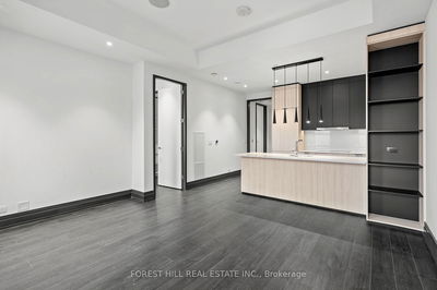 Unit 1104 — 2 Avenue Rd, Toronto - Annex image-0-4