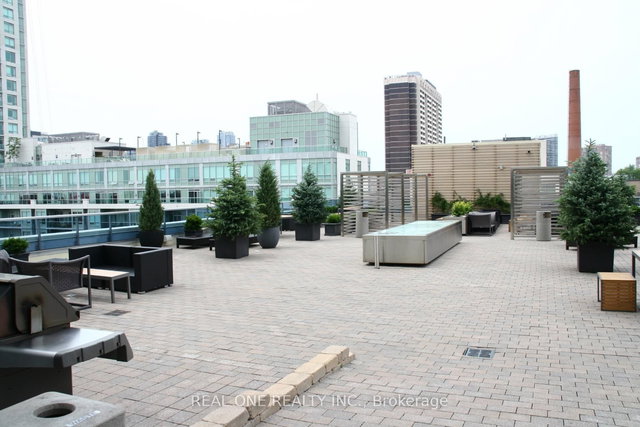 506 - 500 Sherbourne Street