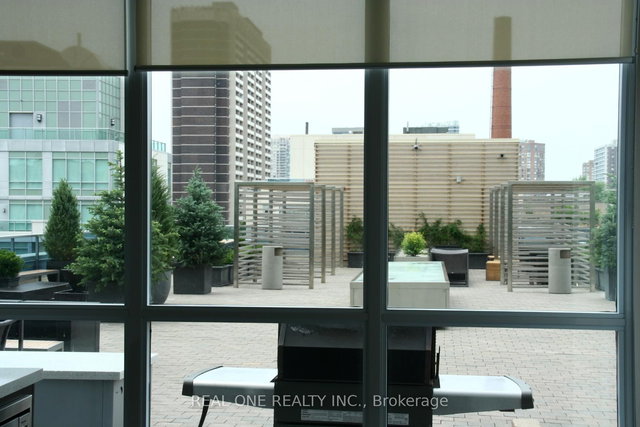 506 - 500 Sherbourne Street