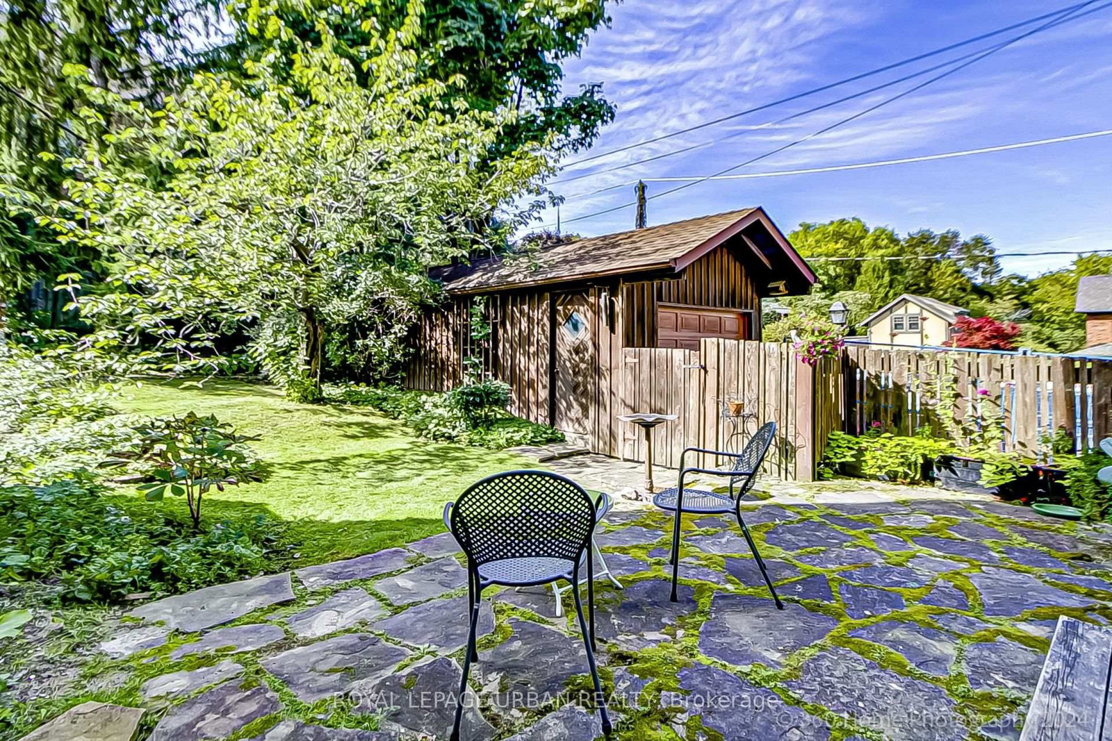 Listing Image 12
