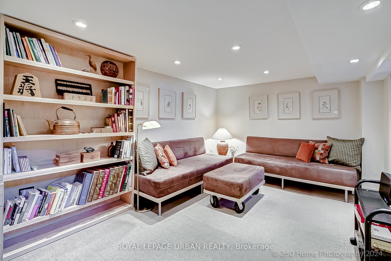 Listing Image 19