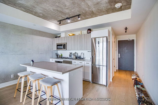 1208 - 608 Richmond Street