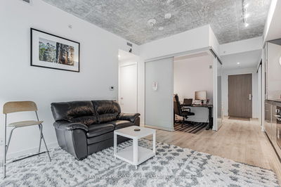 Unit 633 — 161 Roehampton Ave, Toronto - Mount Pleasant West image-0-4