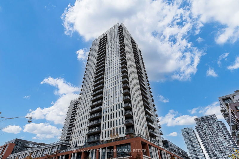 home for lease on 606-55 Regent Park Boulevard