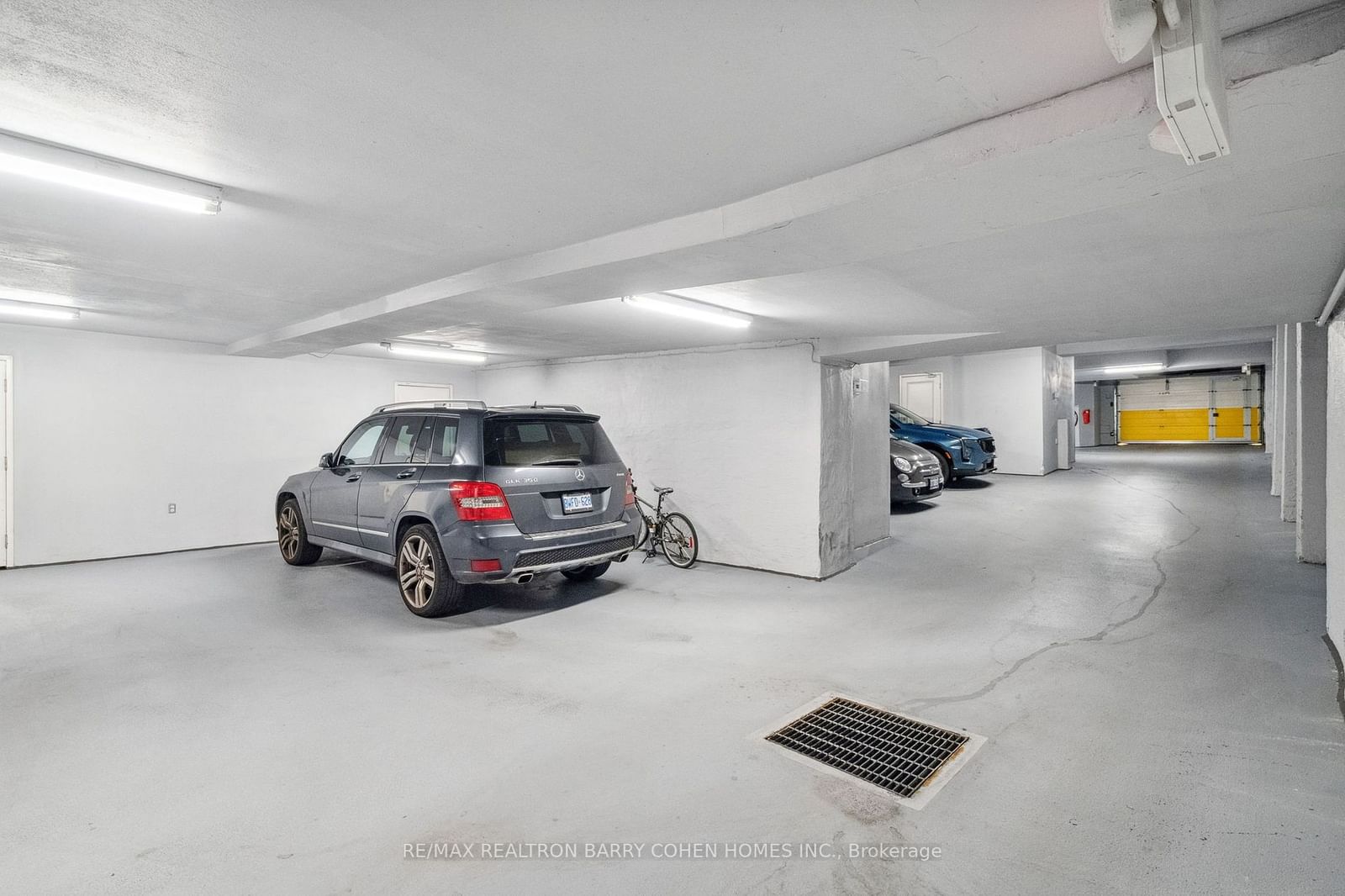 Listing Image 23