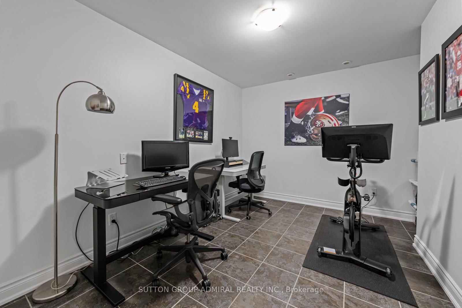 Listing Image 33