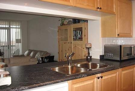 332 - 18 Mondeo Dr, Toronto, M1P5C8 | Image 3