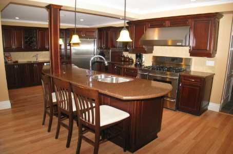 57 Yorkshire Cres, Whitby, L1R1X8 | Image 2