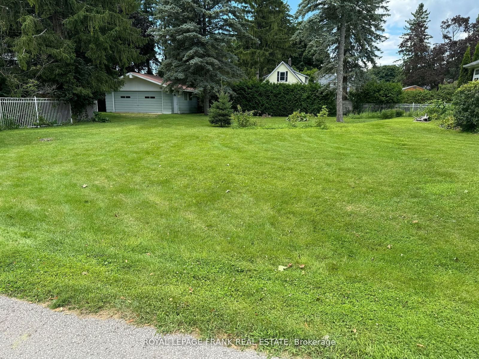 Property at 52 Cobbledick