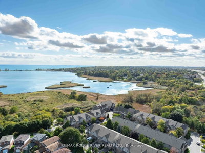 Townhouse sold at 6-1100 Begley Street, Pickering, Ontario, L1W 4B3 - Bay Ridges - MLS: E10322673