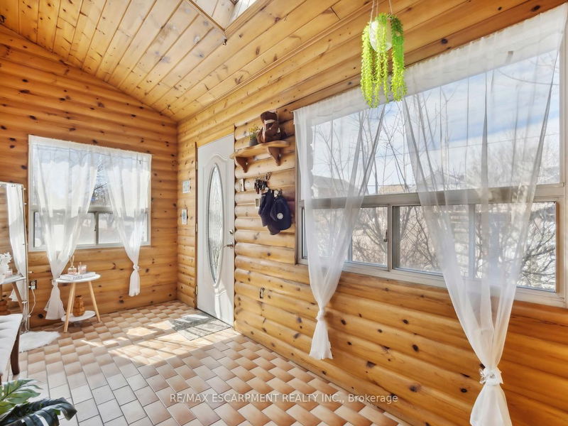 home for sale on 253 Albert Street