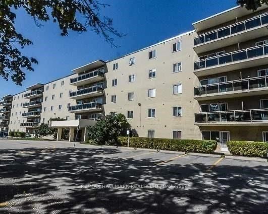 Unit 106 — 936 Glen Street, Oshawa