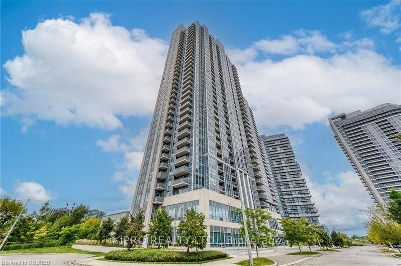 home for sale on 1015-275 VILLAGE GREEN Square