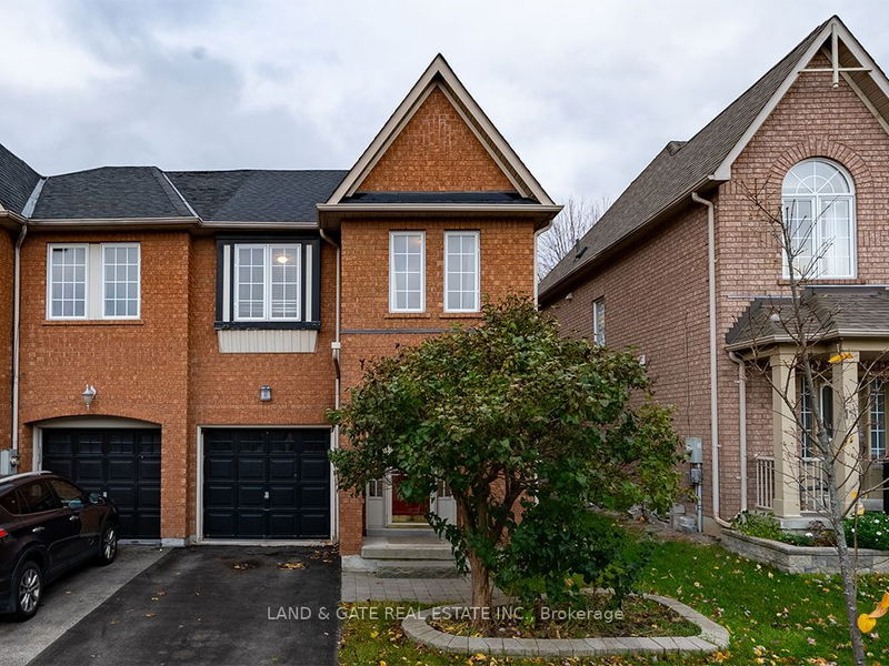 home for sale on 19 Stokely Crescent