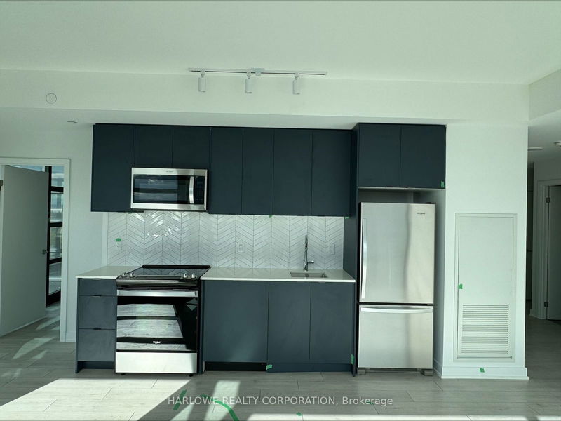 home for lease on 1207 A-1606 Charles Street