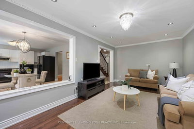 11 Carisbrooke Sq, Toronto - Malvern image-0-4
