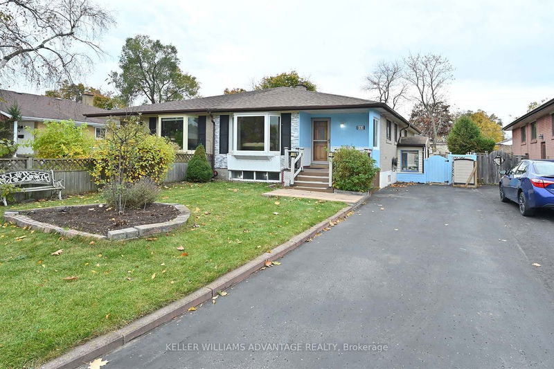 home for sale on 868 Reytan Boulevard