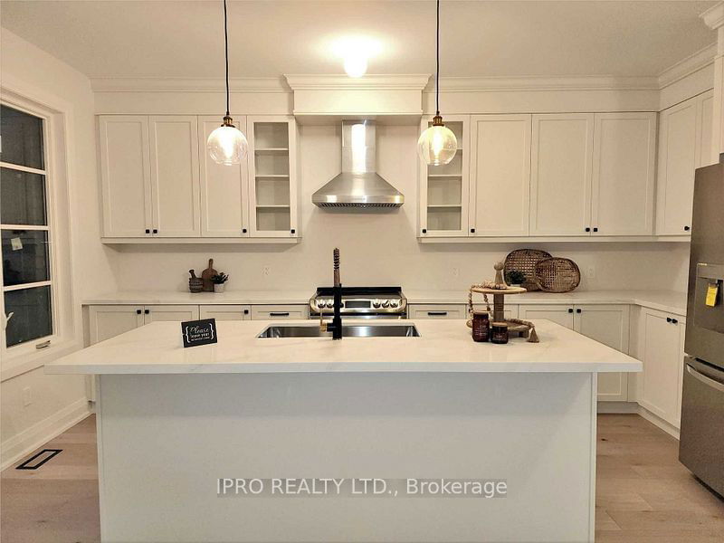 home for lease on 1832 Stallion Chse