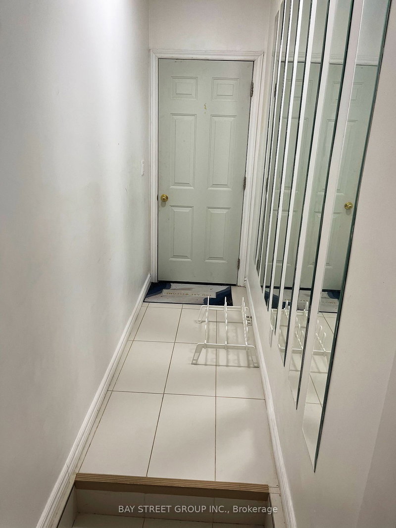 Bsmt - 197 Goldhawk Tr, Toronto, M1V 1X1 | Image 3