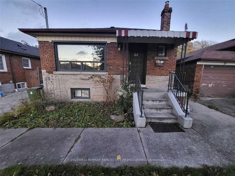 home for lease on 23 Hart Avenue