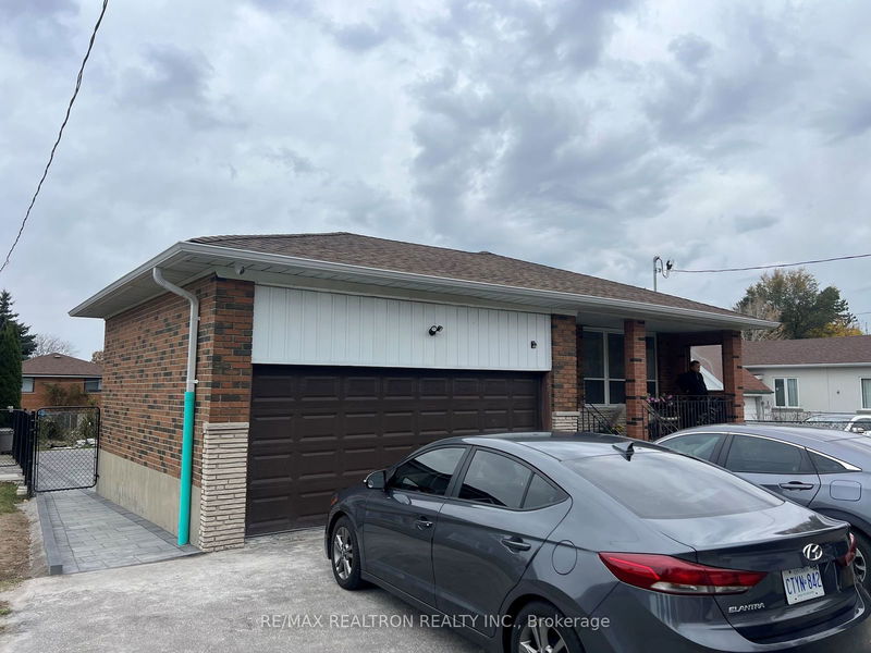 home for lease on Upper-878 Kennedy Road