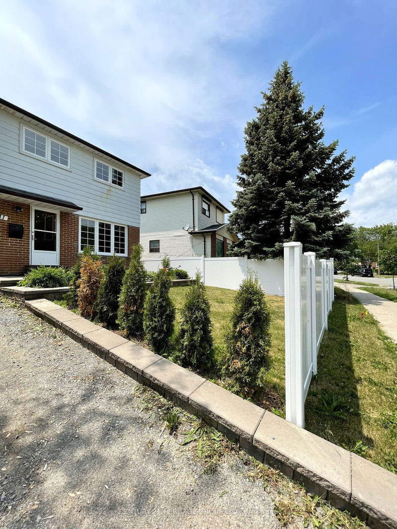 home for lease on 341 Burrows Hall Boulevard N