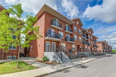 Townhouse sold at 303-25 Strangford Lane, Toronto, Ontario, M1L 0E5 - Clairlea-Birchmount - MLS: E10416277