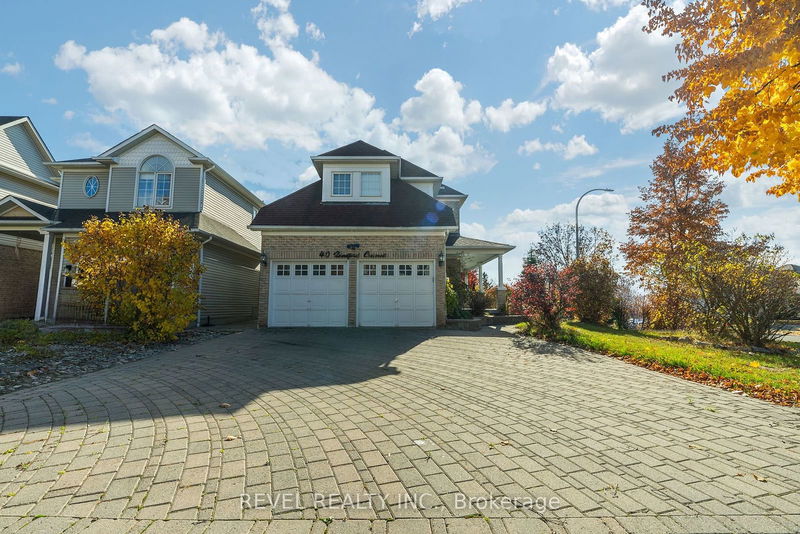 home for lease on 40 Sandford Crescent