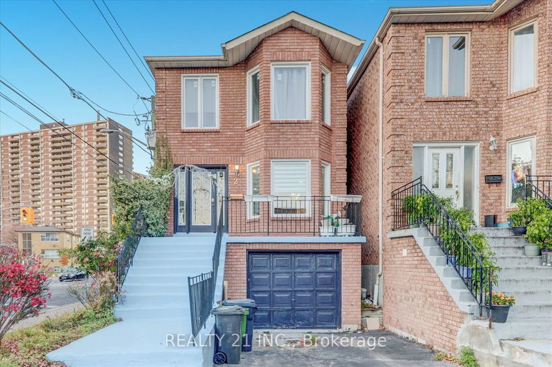 home for sale on 2 Newport Avenue
